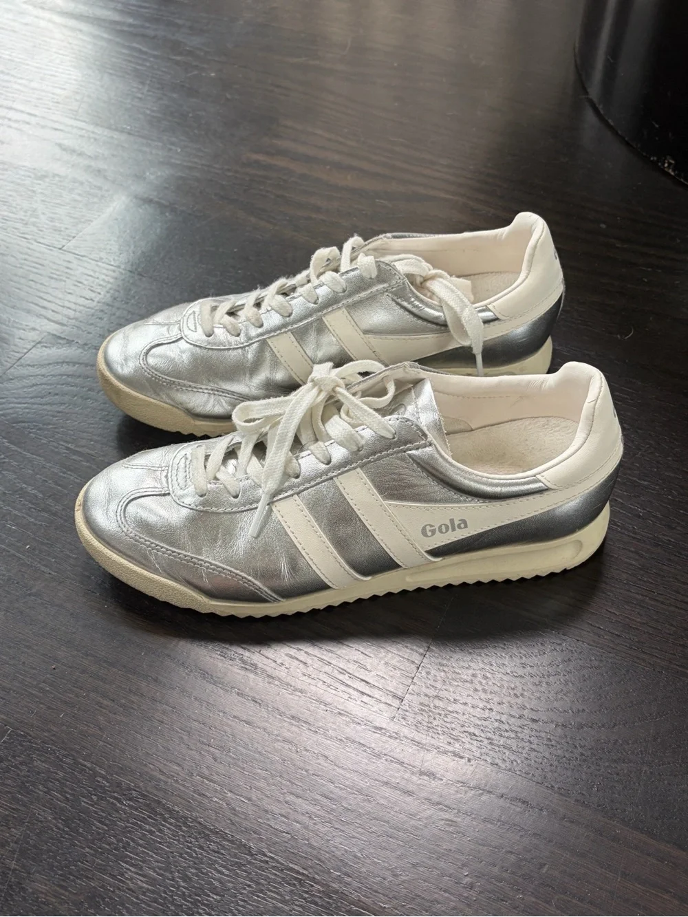 Gola Women's Silver and White Retro Trainer Sneakers